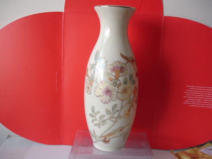 Crackle Glaze Vase   Humming Bird Sucking Nectar  11inches