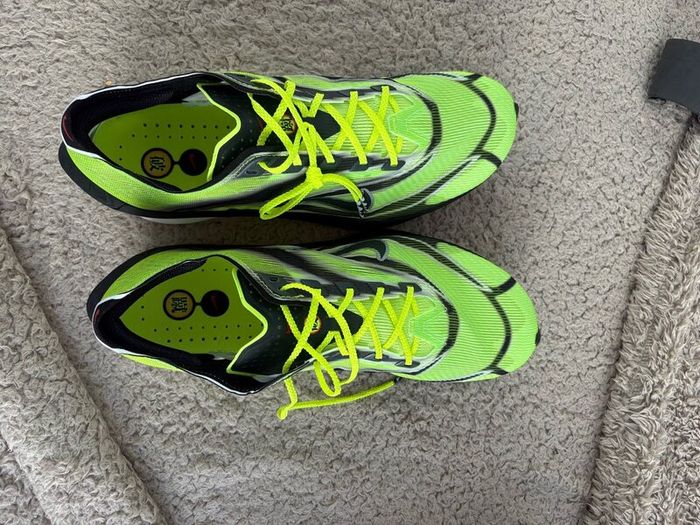 Vaporfly 4s size 11UK NEW