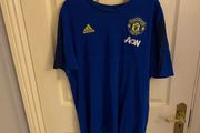 mens top