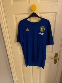 mens top