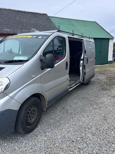 nissan primastar. CVRT & TAX