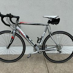 Claude Butler Bicycle 27 inch wheels. 18 speed.