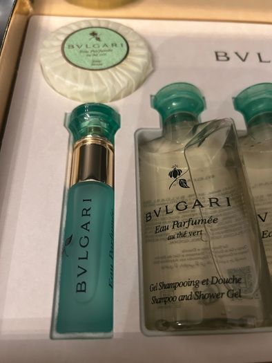 Bvlgari Au the Vert Parfumee 8 piece set , New.