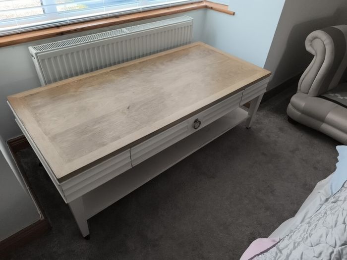 Coffe table