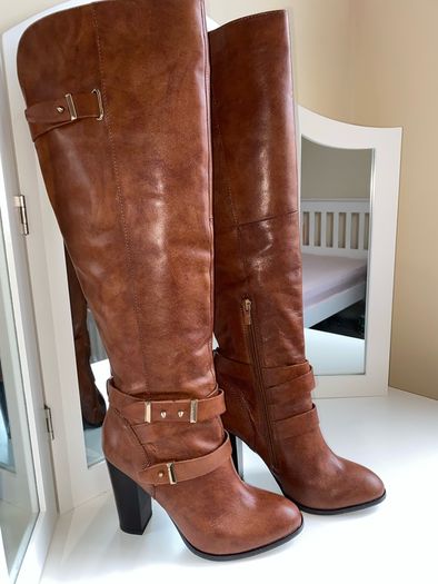 Aldo Boots Size 5 Leather
