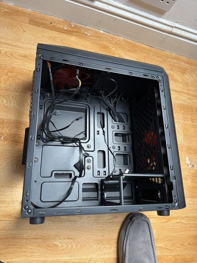 Gaming PC Case, Mid Tower Black&Red, Good Condition