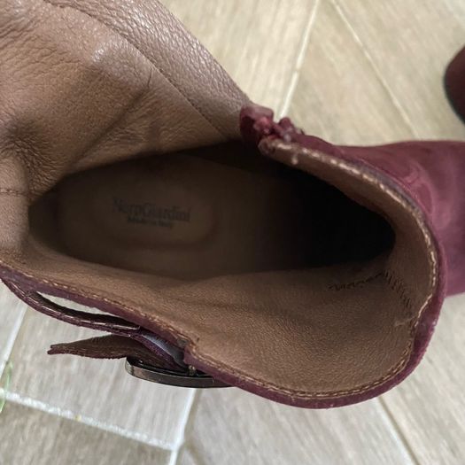 NeroGiardini Burgundy Real Suede Ankle Boots - EU 38 (Like New)