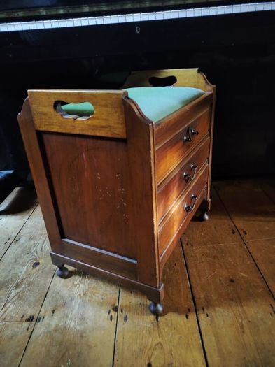 Antique Edwardian mahogany piano stool