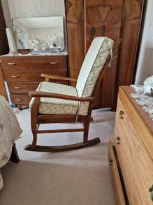 Rocking chair