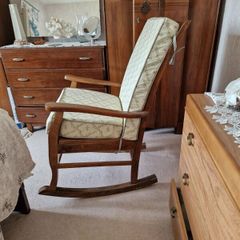Rocking chair