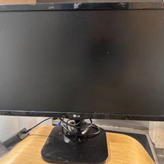 LG monitir