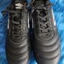 Umbro suprema Soccer boots SG size UK 10 EU 44 Image 2