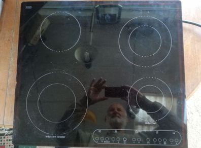Electric induction hob