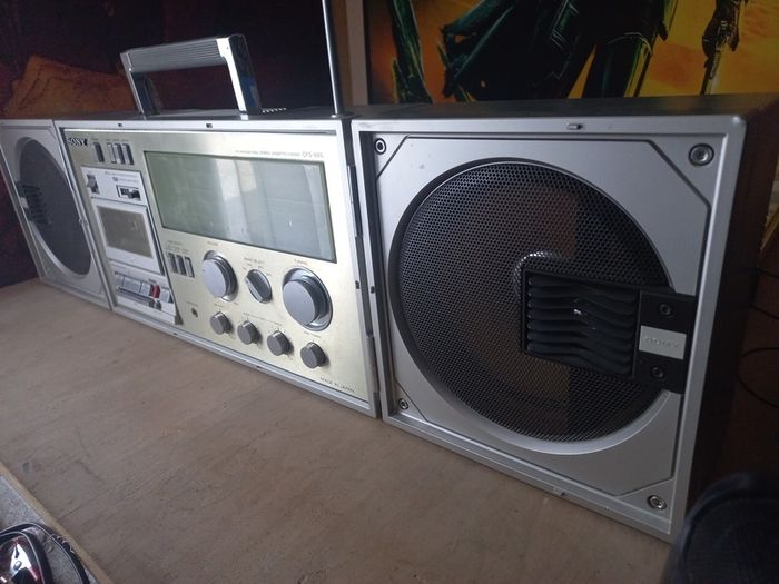 Vintage Sony Boombox Stereo working
