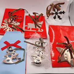 Newbridge silverware Christmas decorations