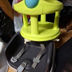 Bath  seat, booster seat for table