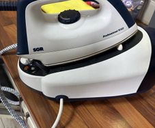 Prof Steam Iron