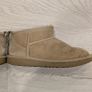 UGG Boots - Kid's Classic Ultra Mini Boot UK 12 EU 31 US 13 Image 8