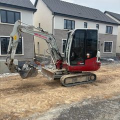 Takeuchi Tb230