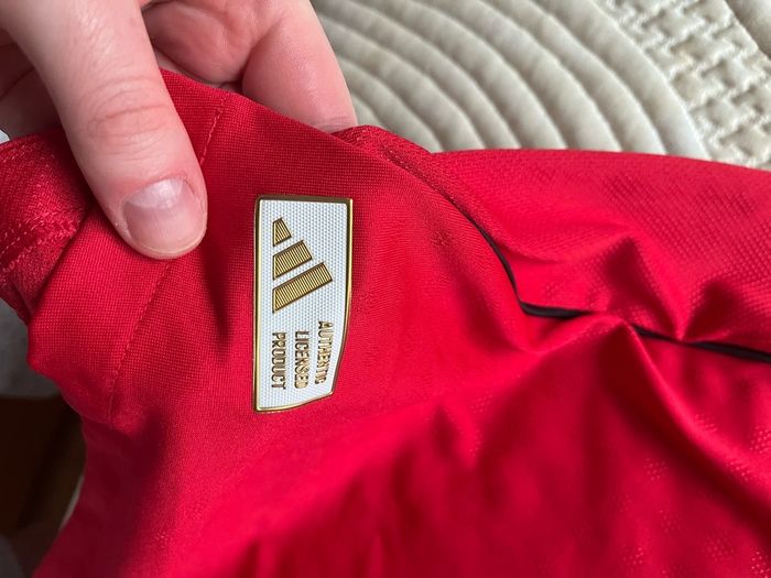 Manchester United Authentic Home 2025/26 XL jersey