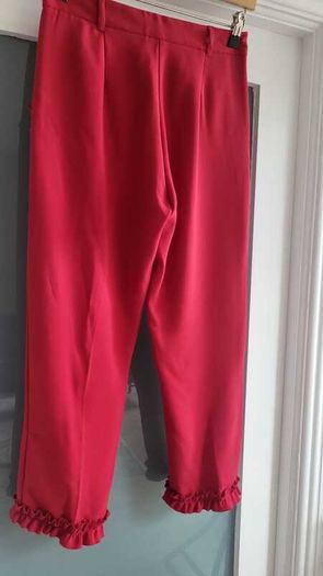 River Island red crop frill details pants Sz 8UK - Bnwt Rrp 34 Sterling