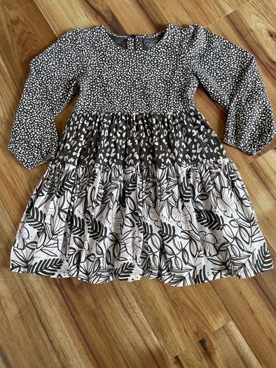 Next dress age 5-6 excellent condition!