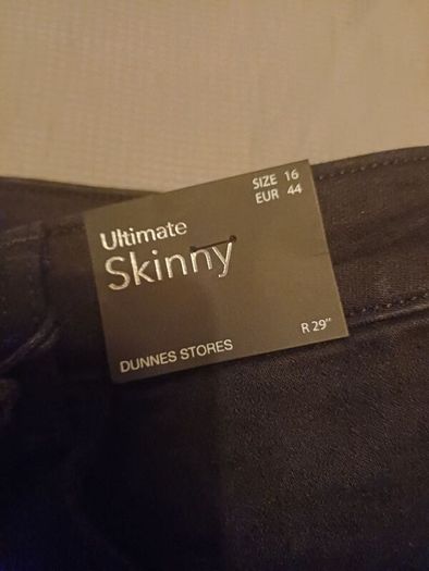 Jeans NEW