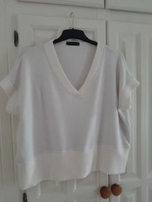 Peruzzi V Neck Pullover