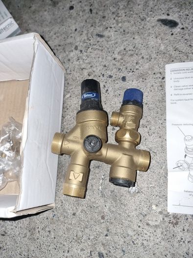 Multibloc PRV pressure reducing valve. 22mm