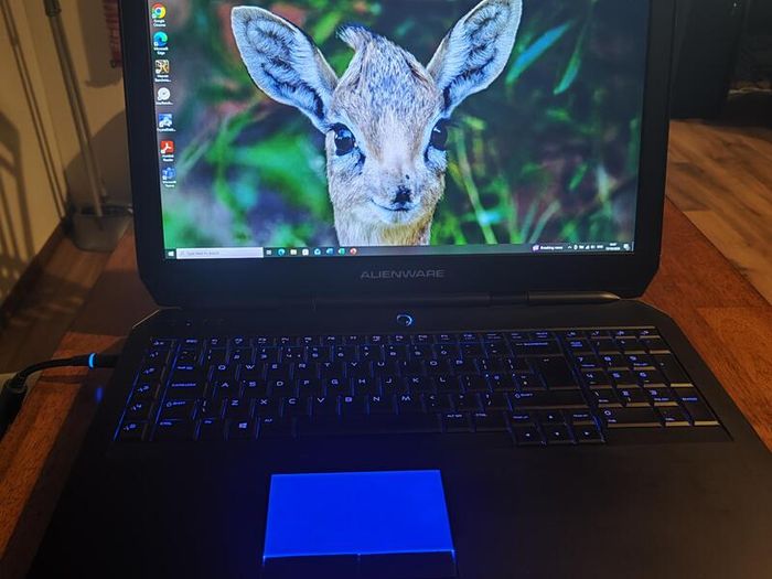 Alienware 17 R2