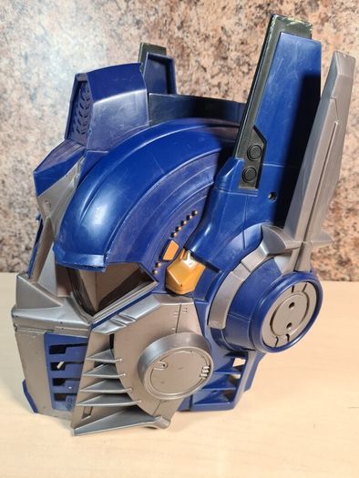 Transformers Optimus Prime Electronic Talking Voice Changer Helmet Mask Hasbro 2006