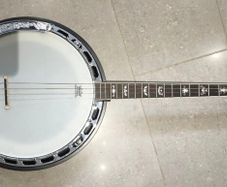 Koda 19 fret 4 string 24 bracket tenor banjo
