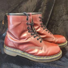 Dr. Martens 8-eye cherry red boots