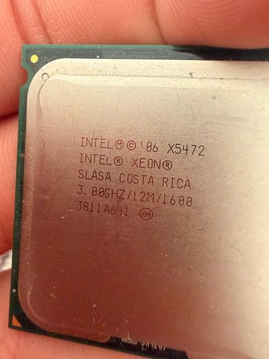 Bundle of 20 Vintage Intel CPUs  Core 2 Duo Core 2 Quad Xeon Socket 775 771