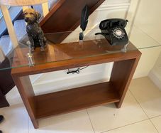 Console/hallway table