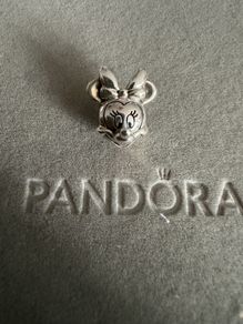 Pandora charm Minnie