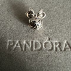 Pandora charm Minnie