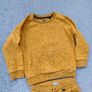 boys tracksuit .age 4/5 Image 2