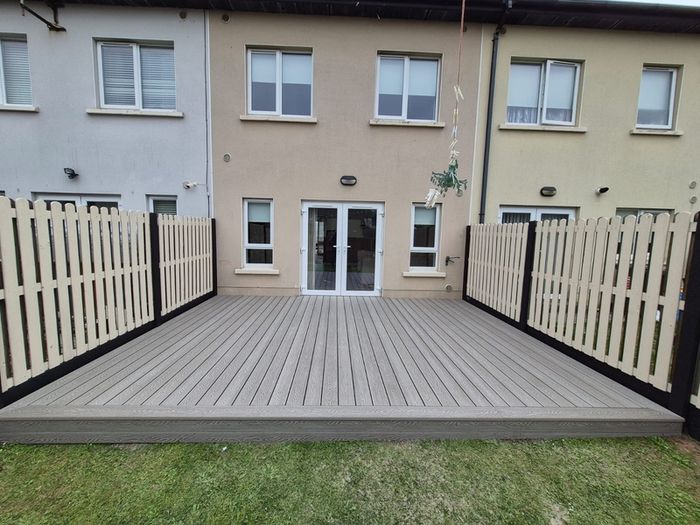 Decking/composite and timber