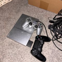 playstation 2 + controllers