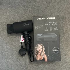 Compact hair dryer