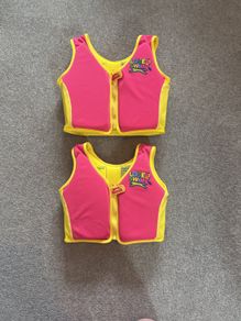 2-3 and 4-5 year old flotation devices