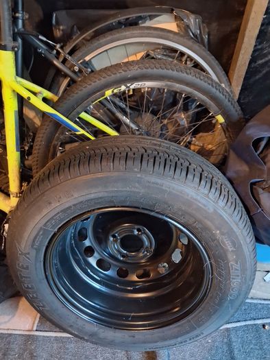 New wheel and tyre