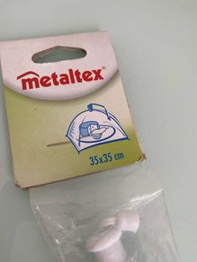 BNWT Pop up Food Cover