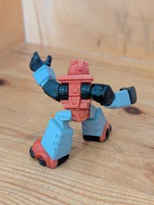 Transformers Robot Heroes Generation 1 Cliffjumper 2006