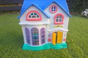 dolls house