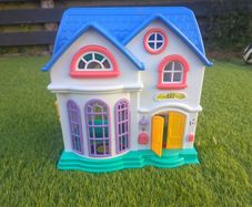 dolls house