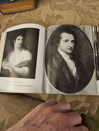 Angelika Kauffmann Und Ihre Zeitgenossen. First Edition Paperback In Good Condition. See Photos For Same.