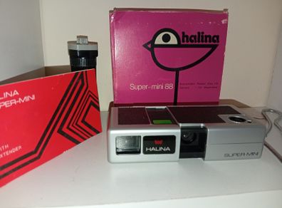 Vintage Halina Super-mini 88 Retractable Pocket 110 Camera in Original Box