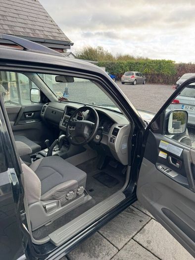 Mitsubishi Pajero 2006